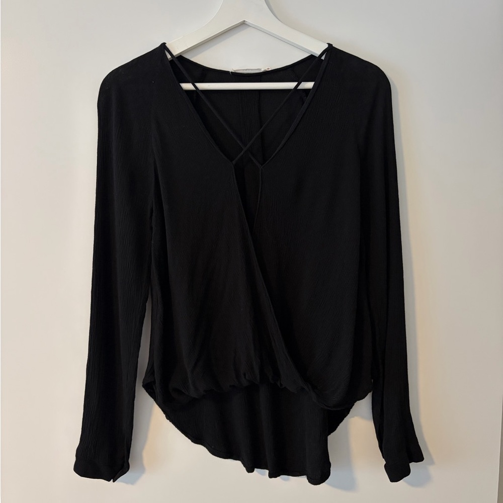 Longsleeve cross-front detail top